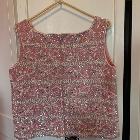 Beautiful pink sparkly statement top - Picture 2 of 13